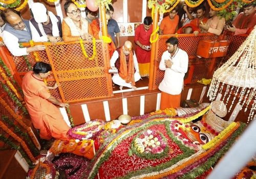 Kashi Vishwanath Special Darshan